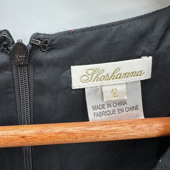 SHOSHANNA Elvira V-Neck Fit & Flare Black Red Lipstick Print Dress // 2 - Picture 5 of 11